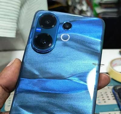 vivo V60 5G 12GB Ram 256GB memory 0328/3978/764