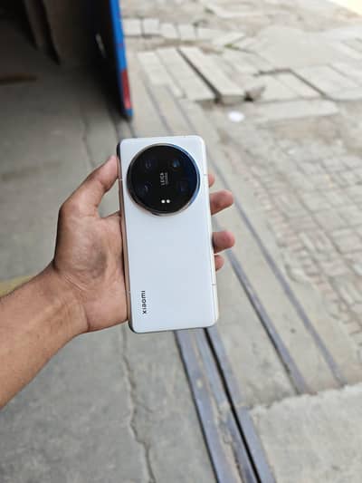 Xiaomi 14 Ultra (Urgent)