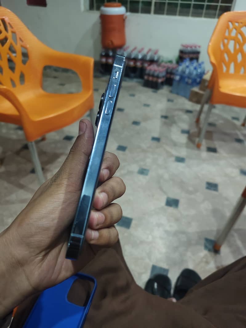 Apple iPhone XR exchange/sell 3