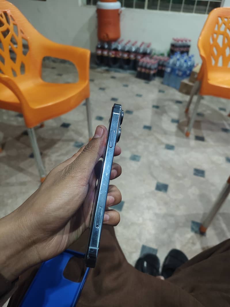 Apple iPhone XR exchange/sell 9
