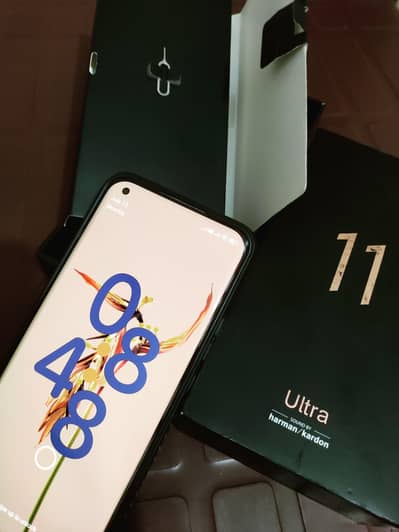 Xiaomi Mi 11 Ultra (12 + 4 GB - 256 GB)