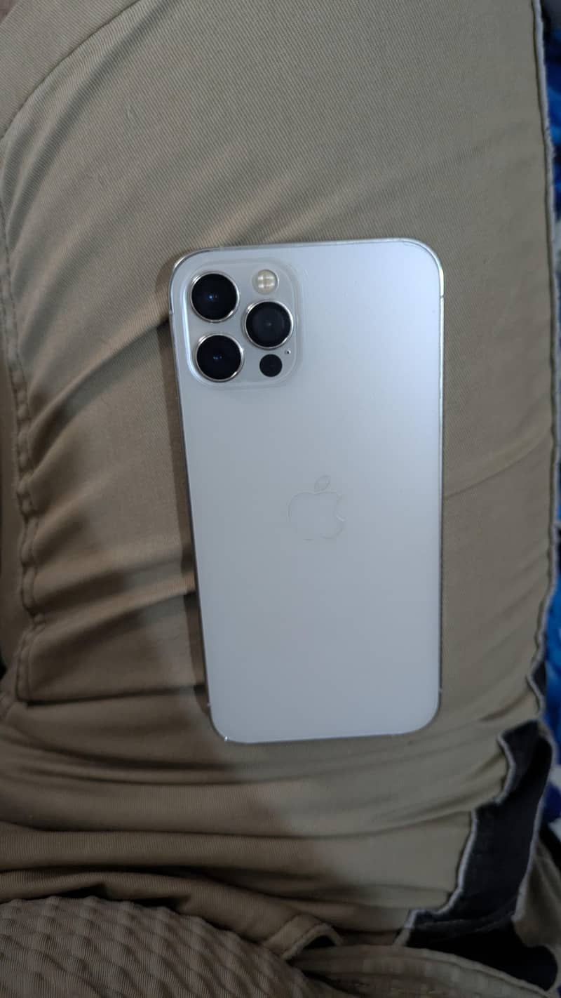 Apple iPhone 12 Pro 0