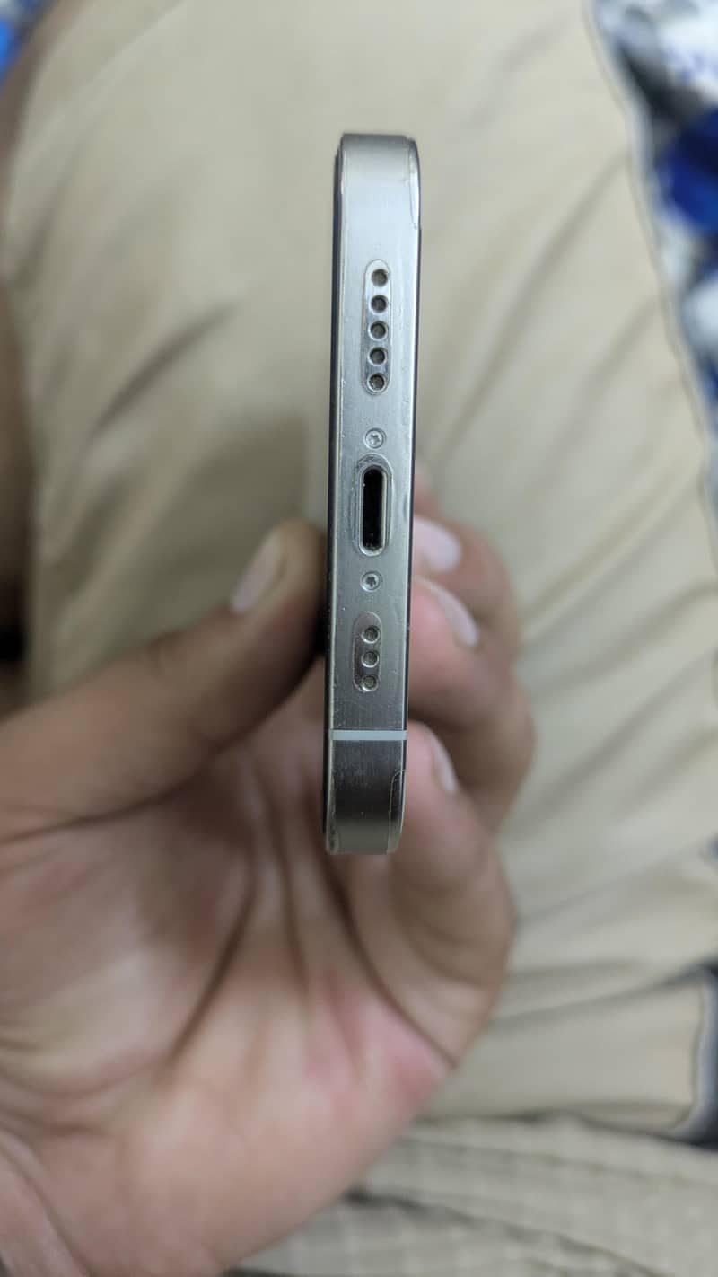 Apple iPhone 12 Pro 3