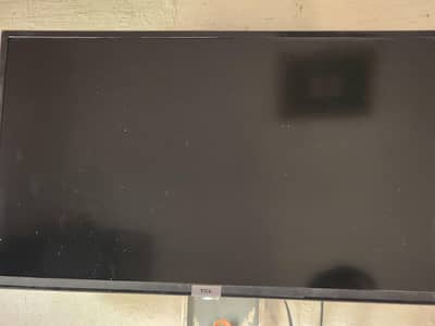 TCL LED TV 32 INCHES ANDROID BOX AND REMOTE