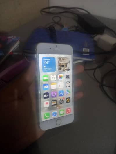 Apple iPhone 6S