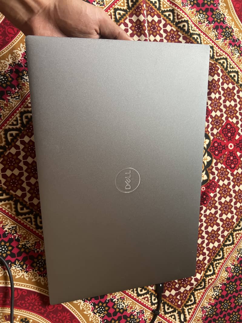 Dell precision 5550 1