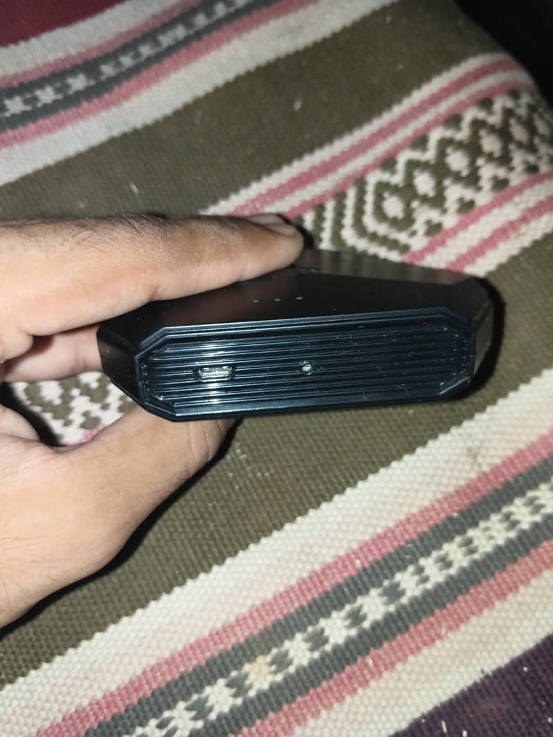 mobile gaming controller 1