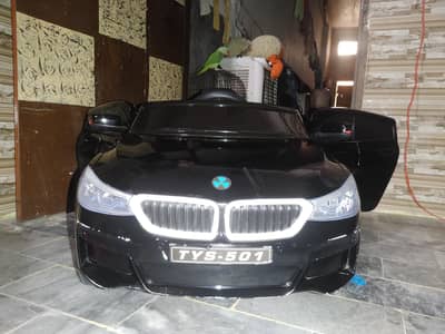new kids car BMW dual motor new condition