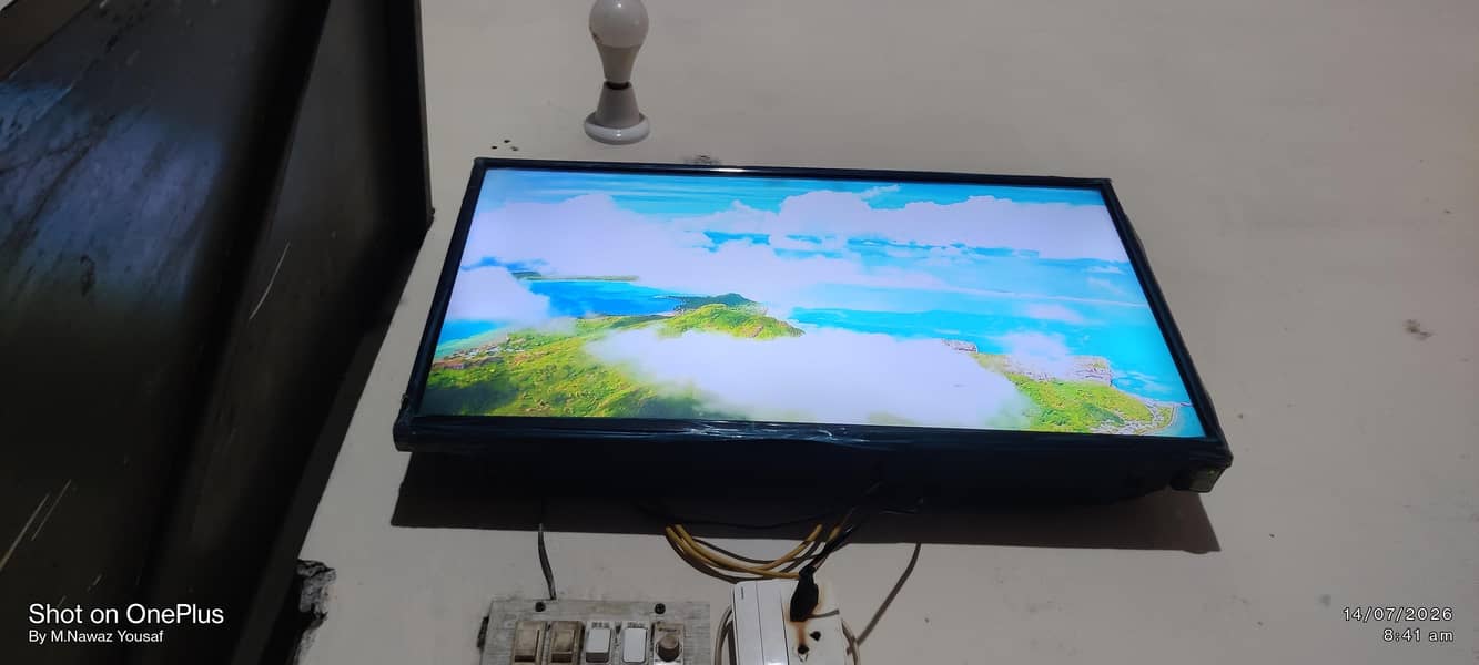 a plus smart LED TV 1