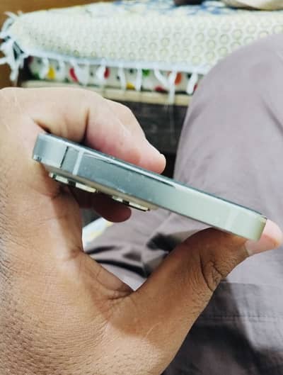 Apple iPhone 13 Pro