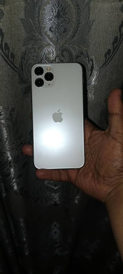 Apple iPhone 11 Pro factory unlock
