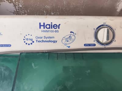 Haier 10KG Twin Tub Washing Machine HWM100-BS Used