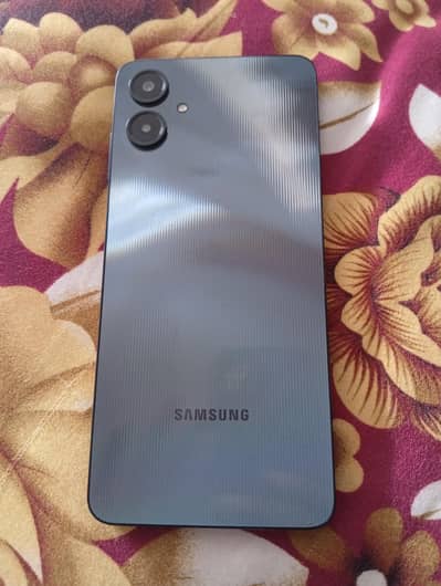 Samsung Mobile A06