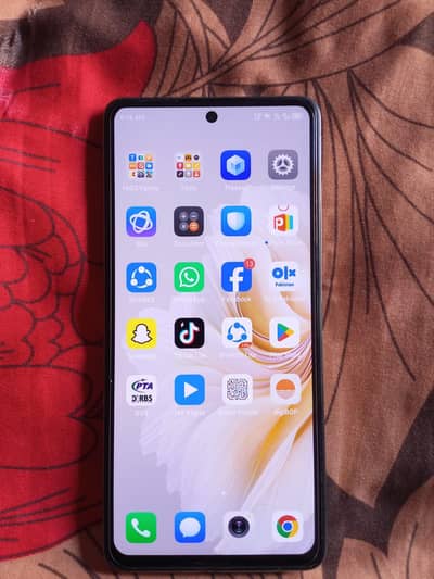 Tecno CAMON 20
