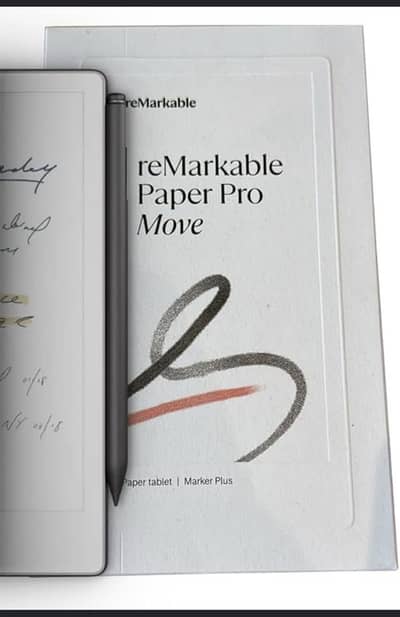 Remarkable Paper Pro Move Box Packed