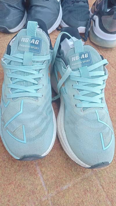 shose