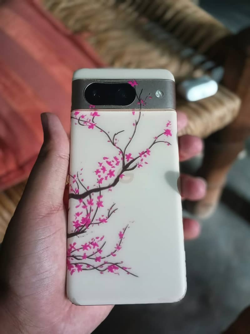 Google Pixel 8 6