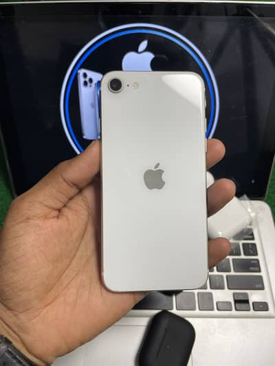 Apple iPhone SE 2020