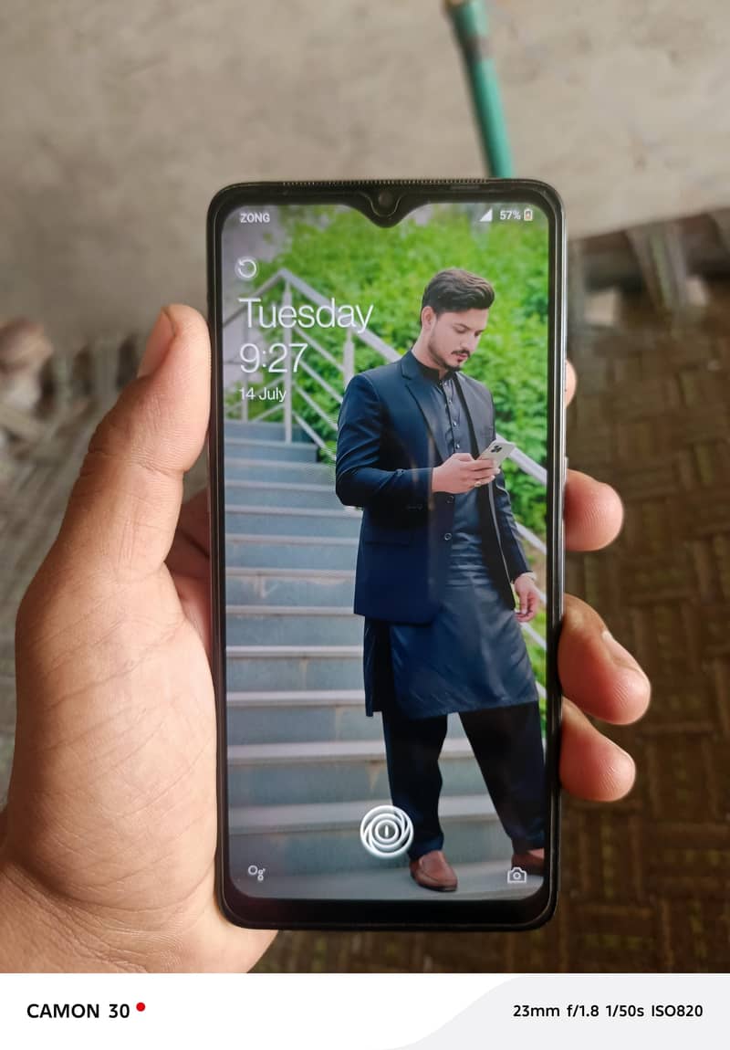 One Plus 7T 4