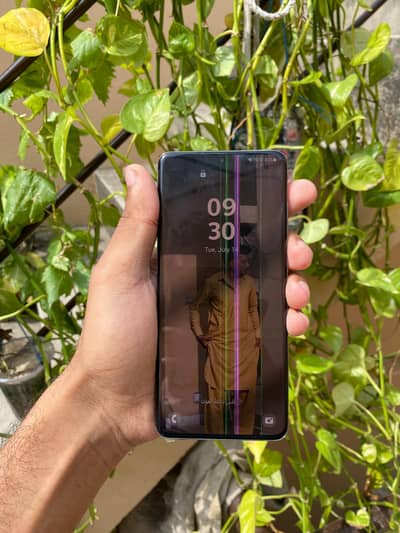 Samsung Mobile S20 Plus