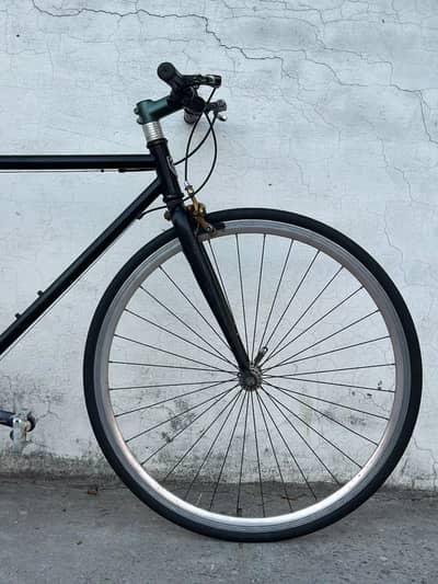 Good condition original imported Reunion Road bike for sale Large size