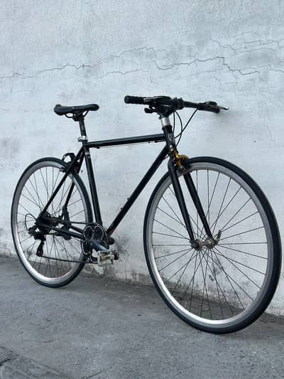 Good condition original imported Reunion Road bike for sale Large size