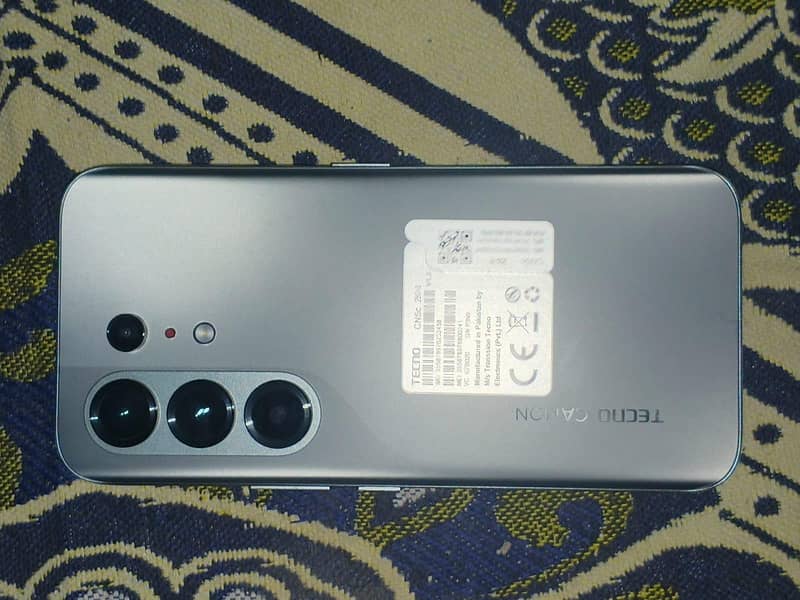 Tecno Camon 50 Pro 0