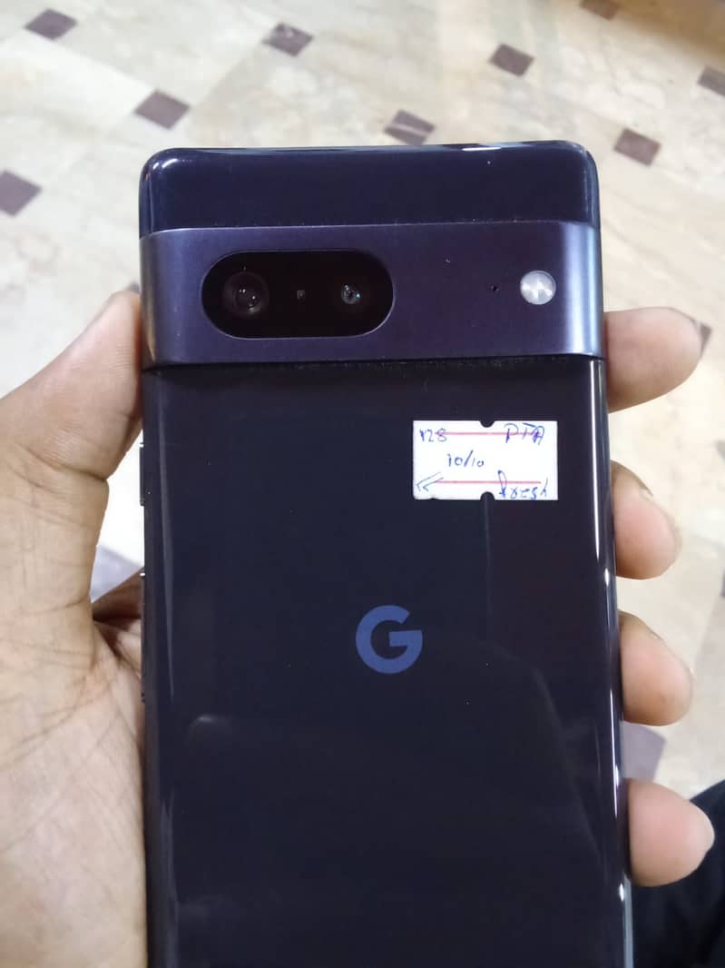 Google Pixel 7 3
