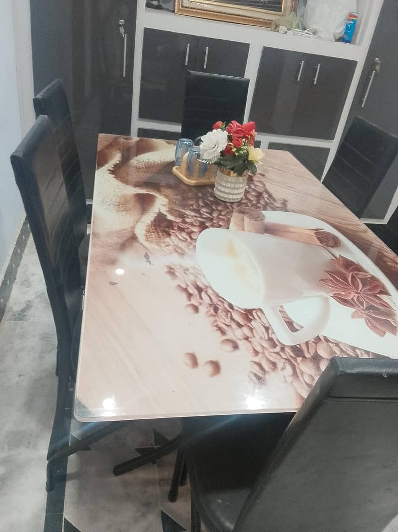Dining table 10