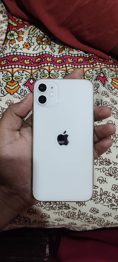 Apple iPhone 11