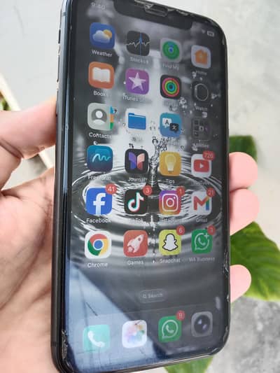 Apple iPhone 11