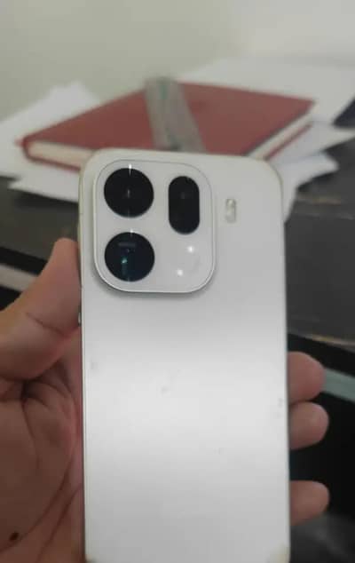 OPPO Find X9 Pro