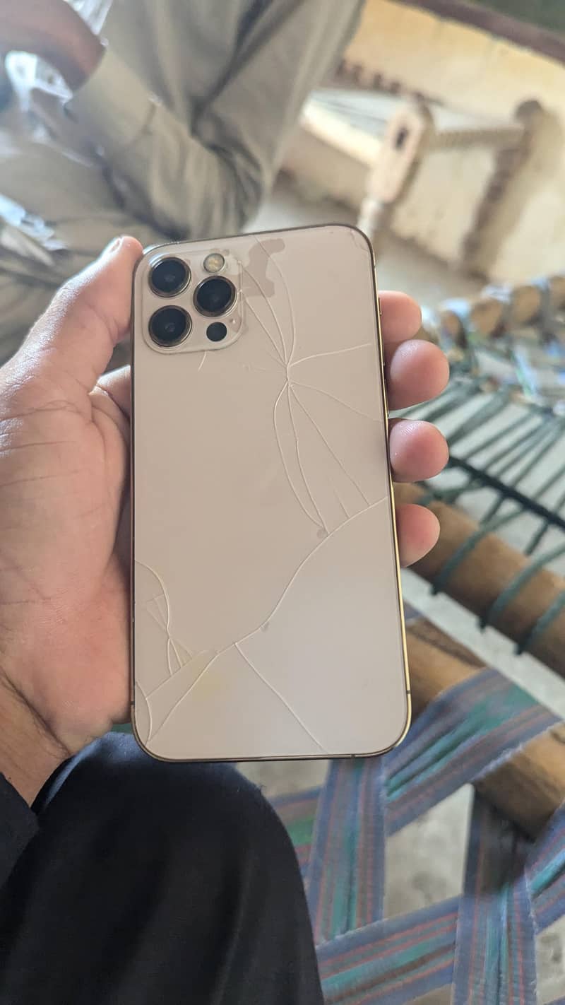 iphone 12 Pro 0