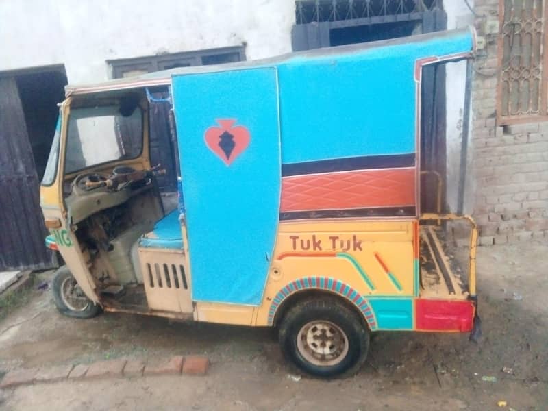 Tuck Tuck Rickshaw 3