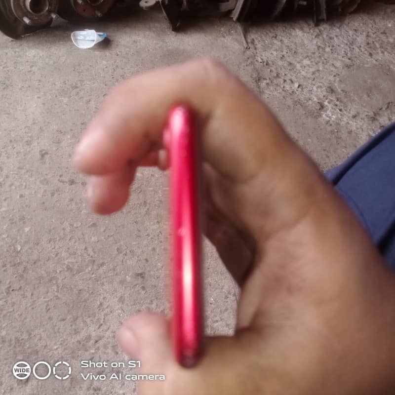 Apple iPhone SE 3 4
