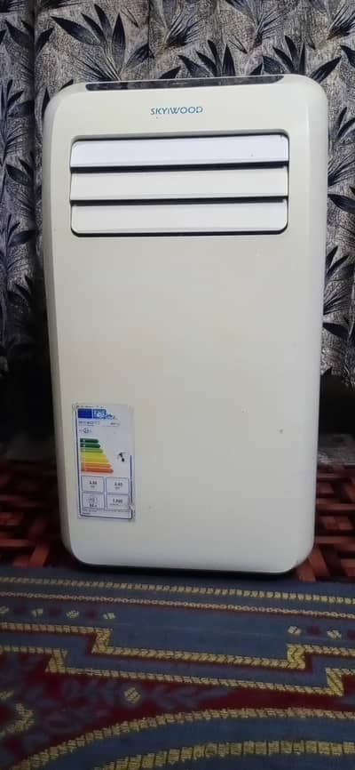 sakywood AC good condition
