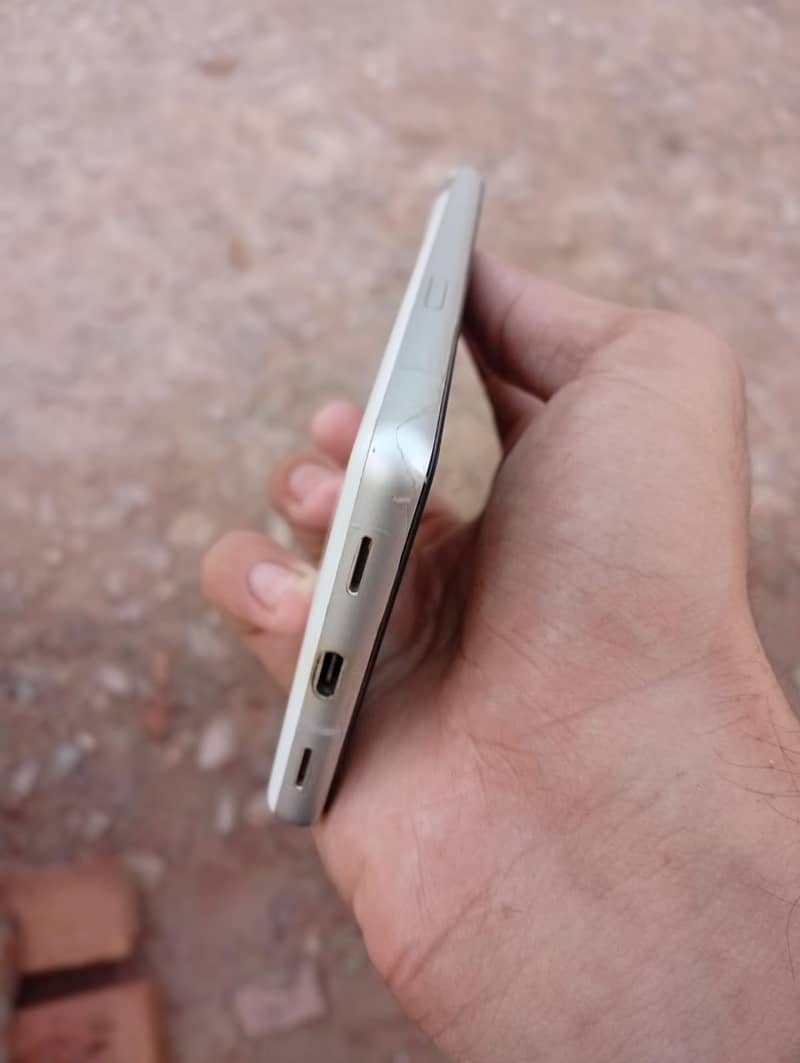 Google Pixel 7a 6