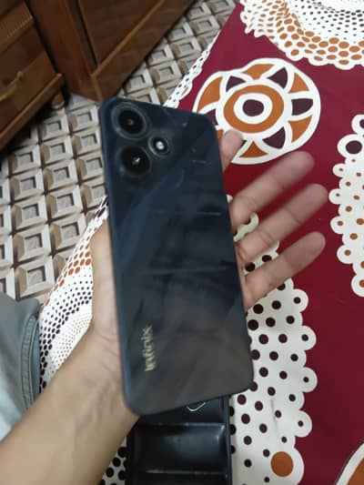 Infinix Hot 30 Play