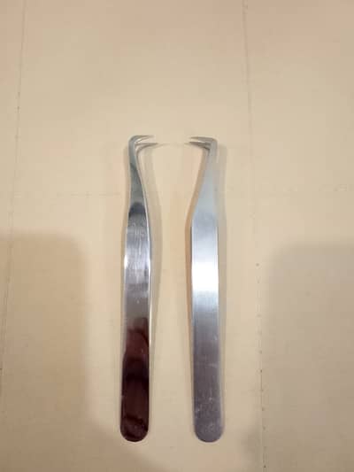 Eyelash Tweezers and Eyelash Mirrors