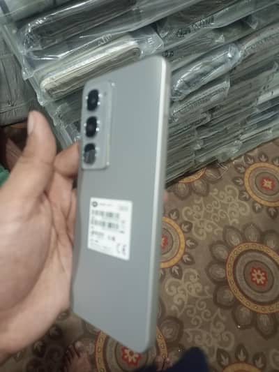 Itel City 100