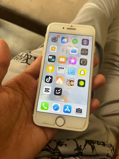 Apple iPhone 7
