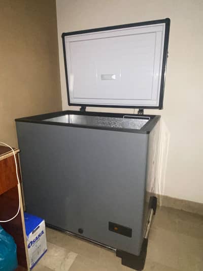 Brand New Haier HDF 285 Interter Technology