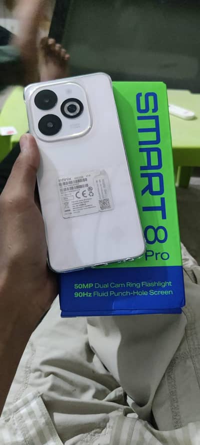 Infinix Smart 8 Pro