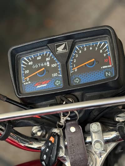 honda 125 silver edition self start
