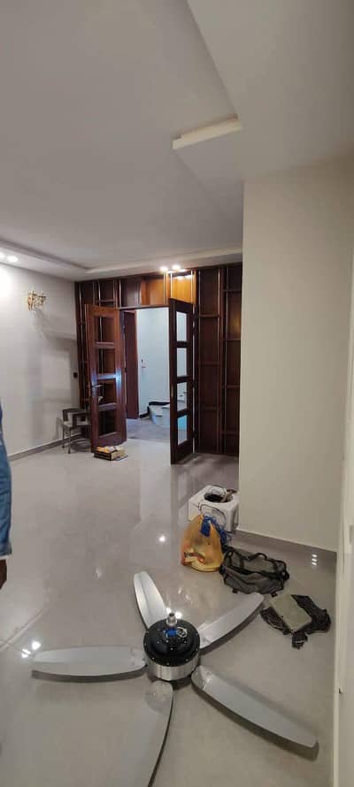 30*60 Newly build Tiles floor Full House available for rent in G-13/2