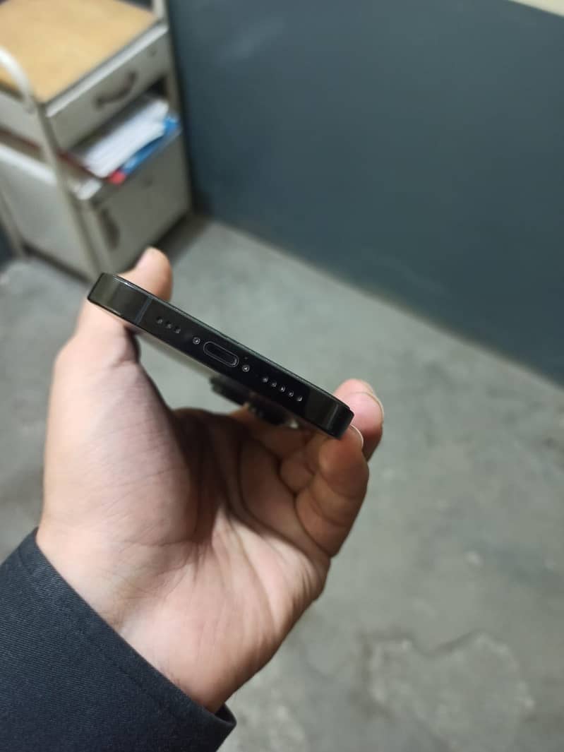 iPhone 14 Pro pta 3