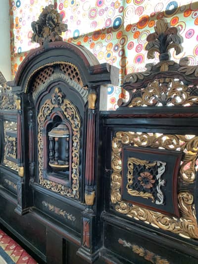 vintage mughal bed with side tables and dressing table and mirror