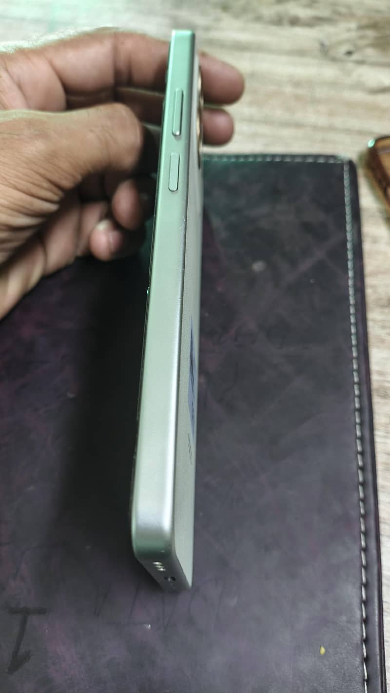 OPPO A5 Pro 2