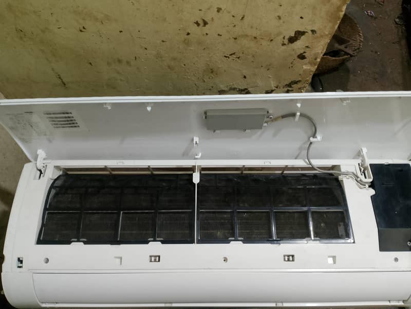 split ac 10/10 1