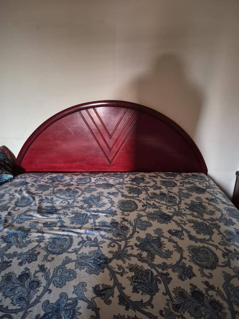 Bed with side tables 1